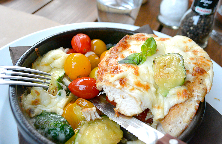 mid-priced-ljubljana-restaurants-5-6-kg-fresh-ingredients 5-6 Kg Ljubljana, marinated chicken