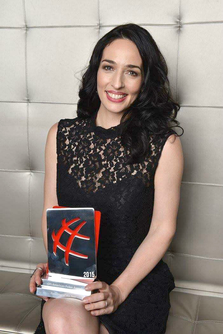 kara-scott-broadcaster-of-the-year-american-poker-awards Kara Scott, Broadcaster Of The Year American Poker Awards