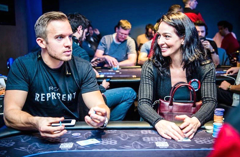 interviews-kara-scott-poker-game Kara Scott during a poker game